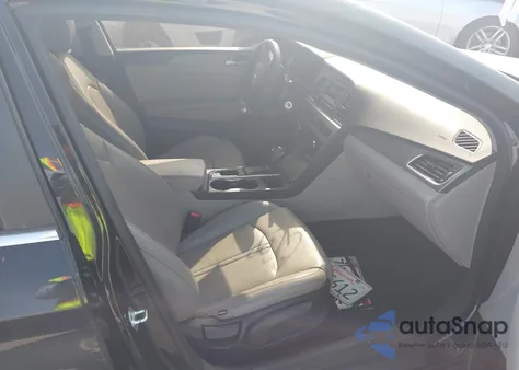 2015 Hyundai Sonata Se z USA, uszkodzony, nr VIN 5NPE24AF2FH167109